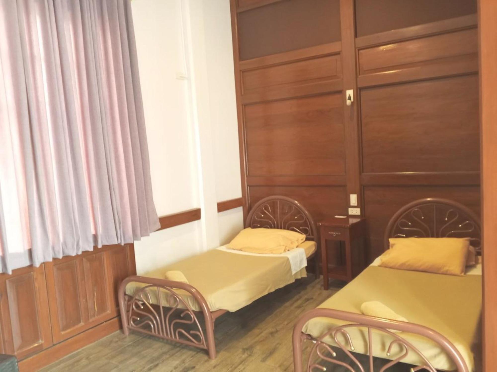 คาซา เท็นเทย์ Bed & Breakfast อีโลอีโลซิตี้ ภายนอก รูปภาพ