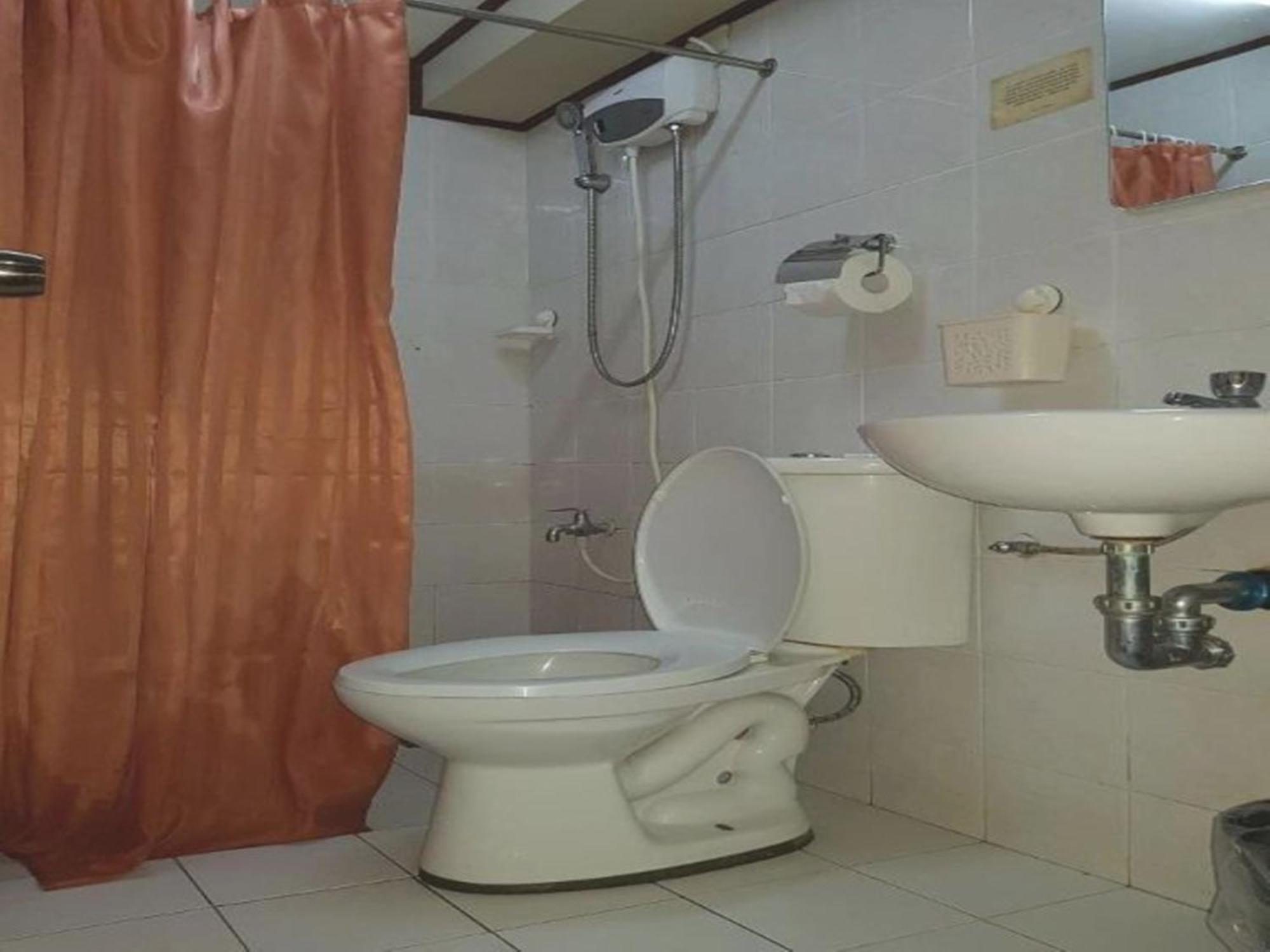 คาซา เท็นเทย์ Bed & Breakfast อีโลอีโลซิตี้ ภายนอก รูปภาพ